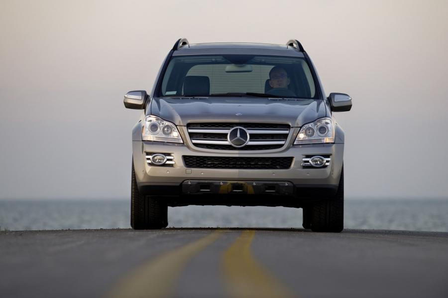  Mercedes-Benz GL-Class 2007 года  (фото 8 из 247)